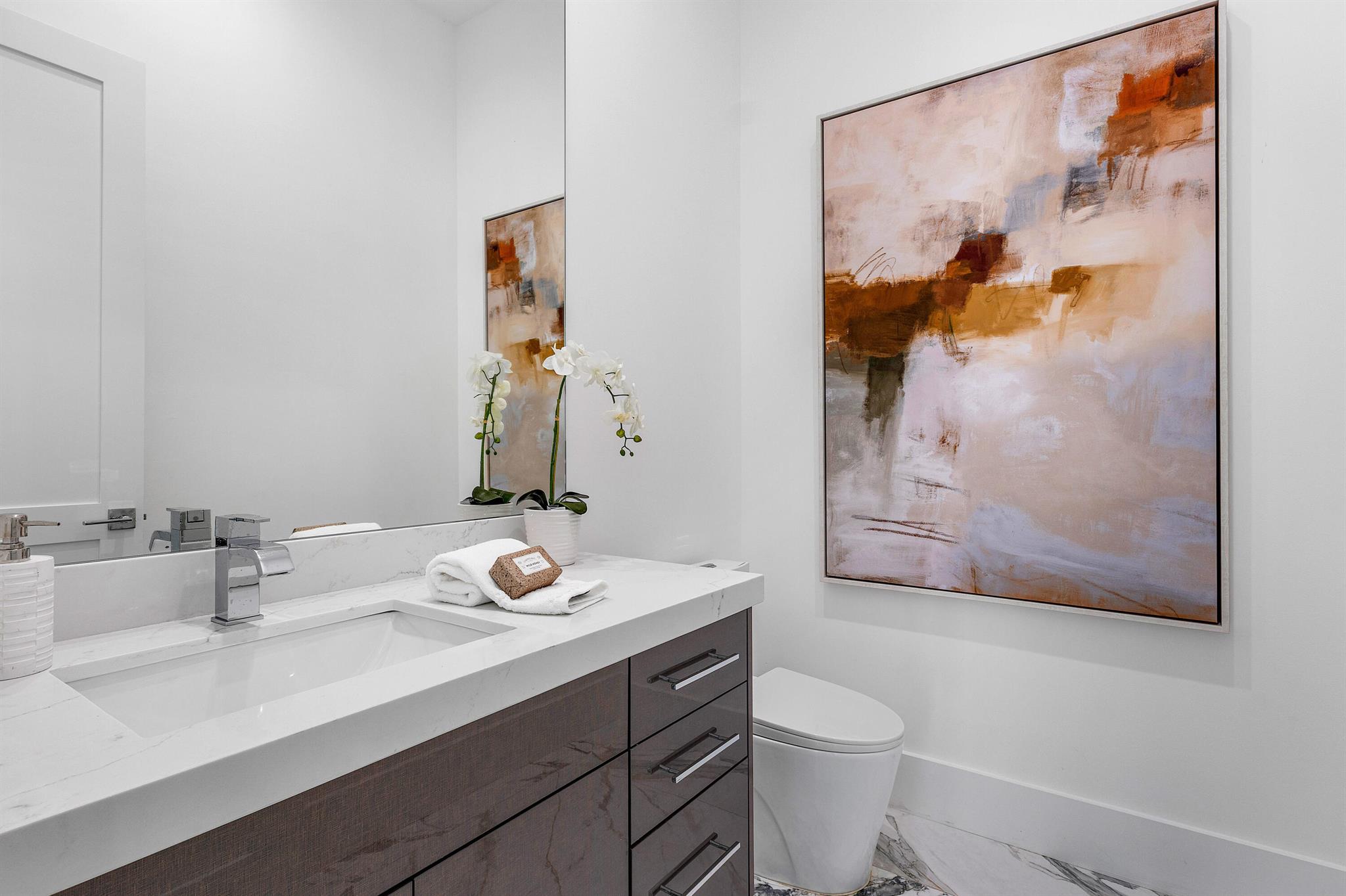 LONG LAKE ESTATES - Residential