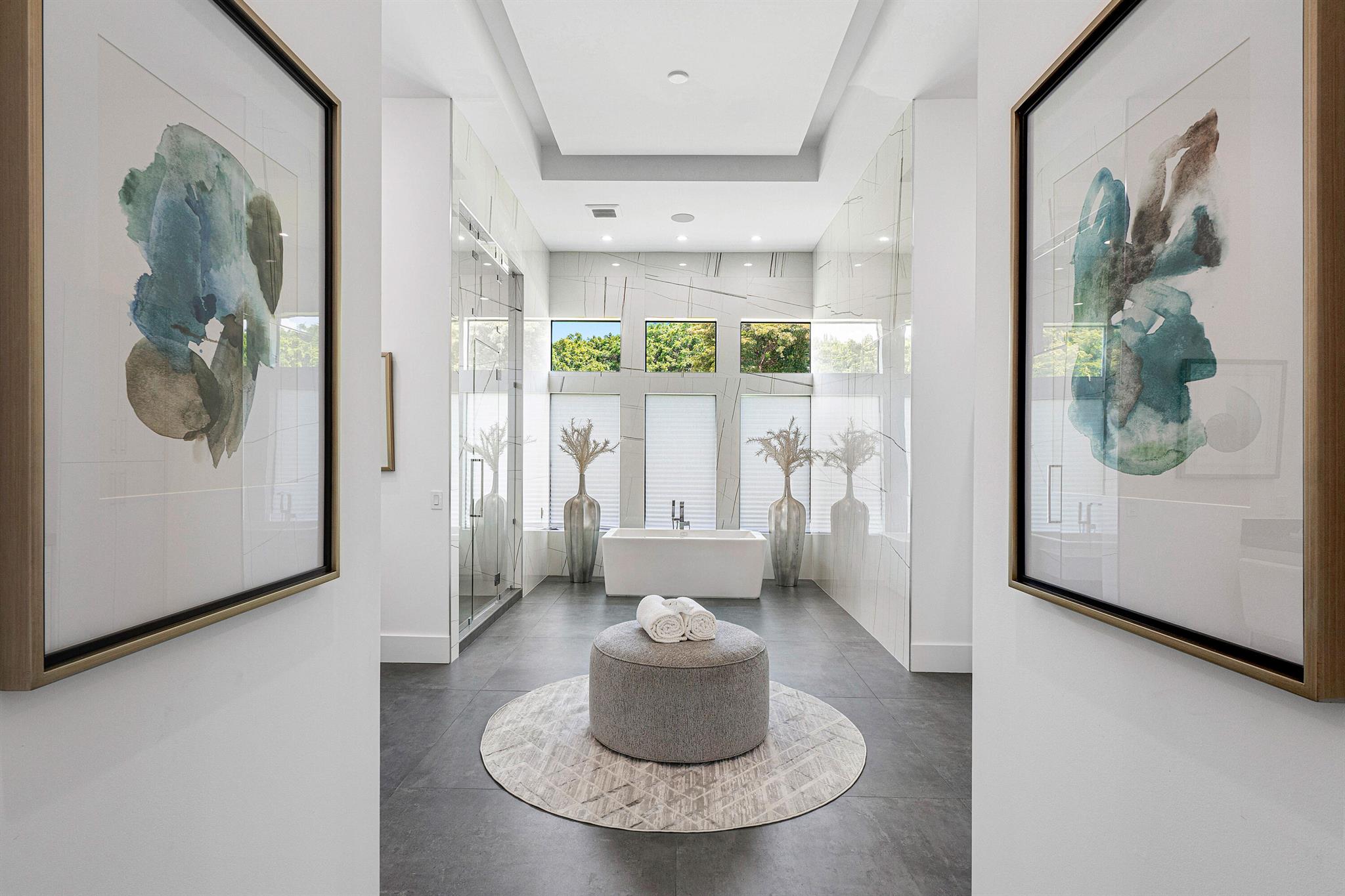 LONG LAKE ESTATES - Residential