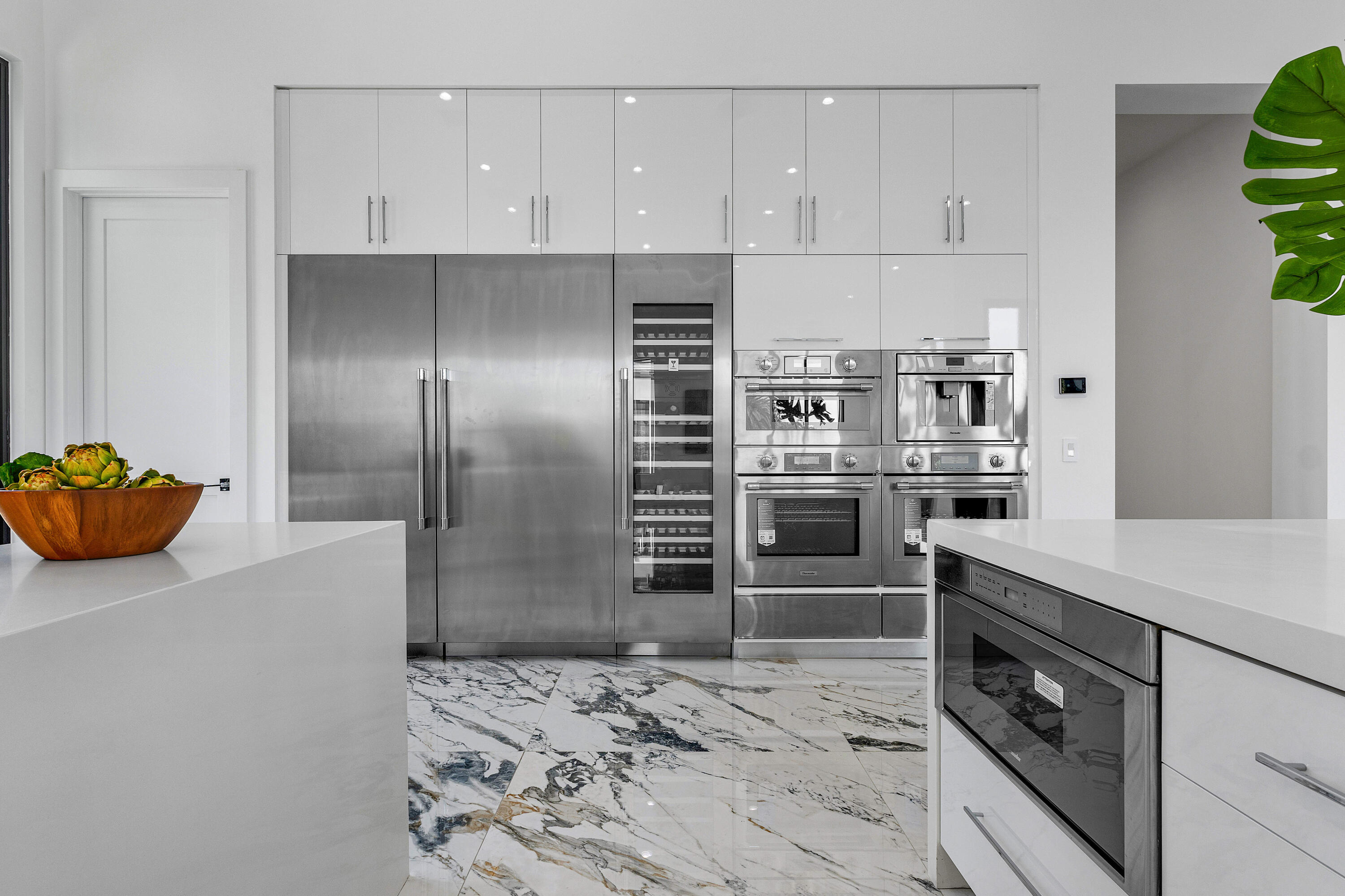 LONG LAKE ESTATES - Residential