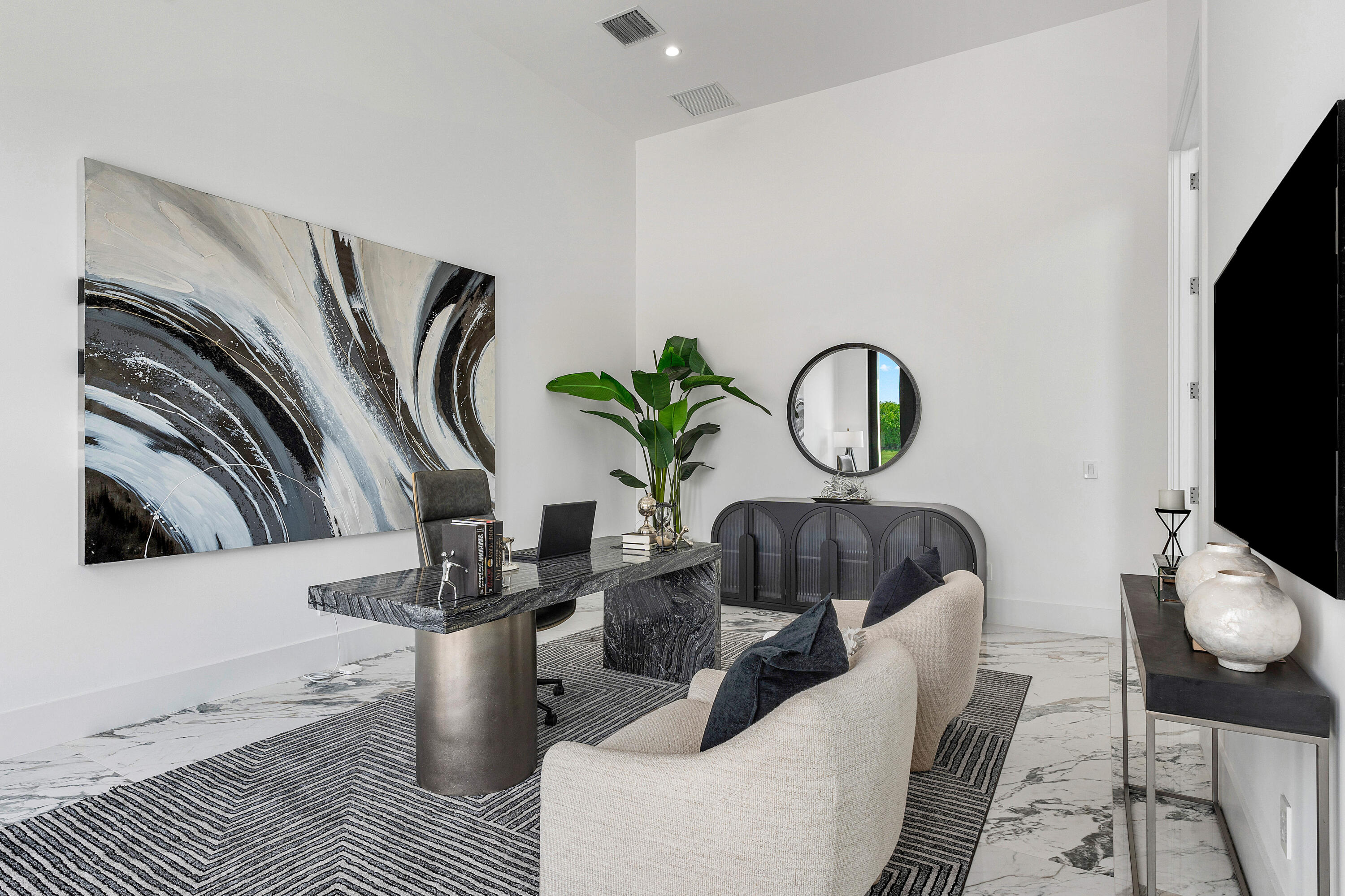 LONG LAKE ESTATES - Residential