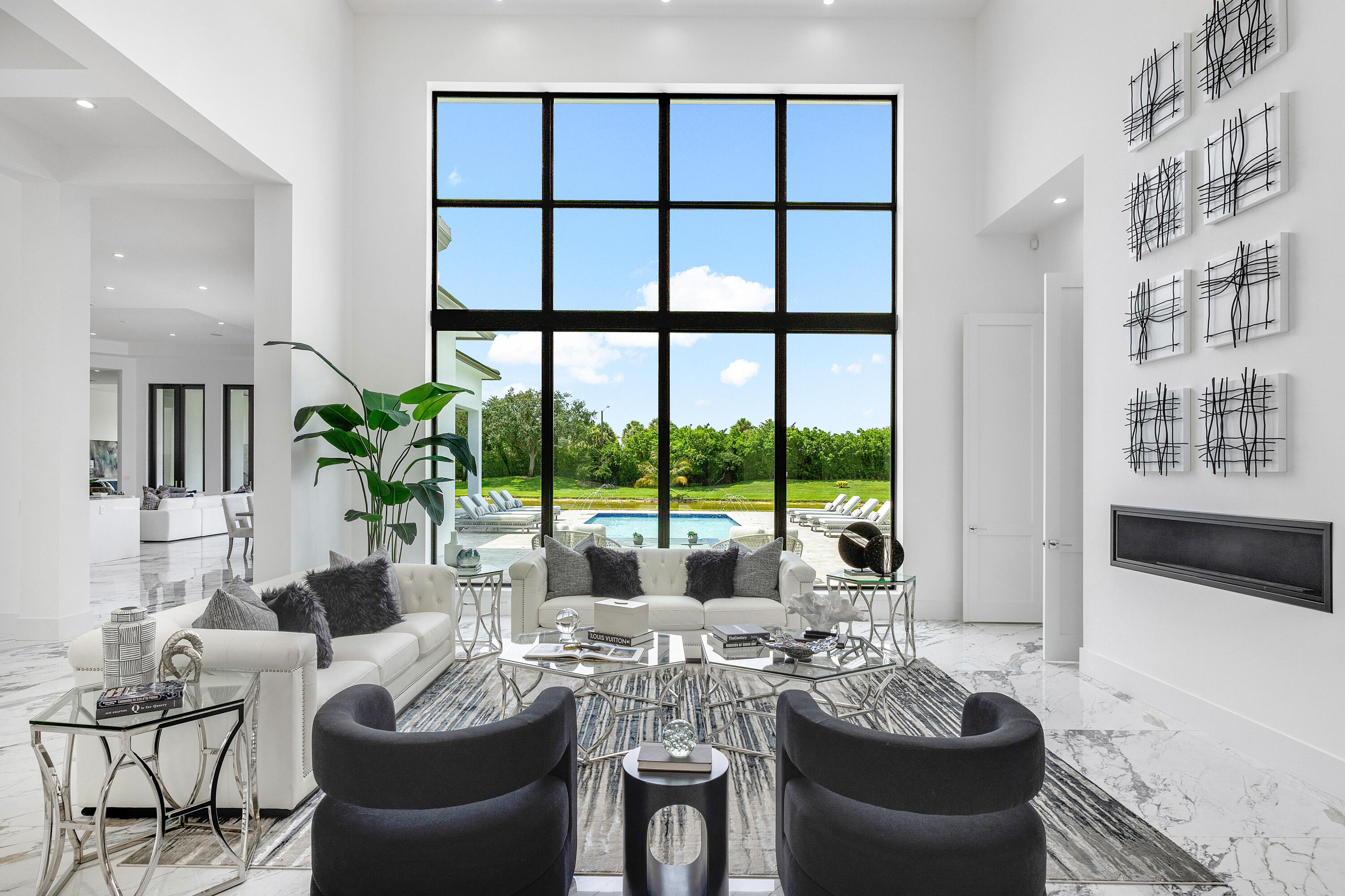 LONG LAKE ESTATES - Residential