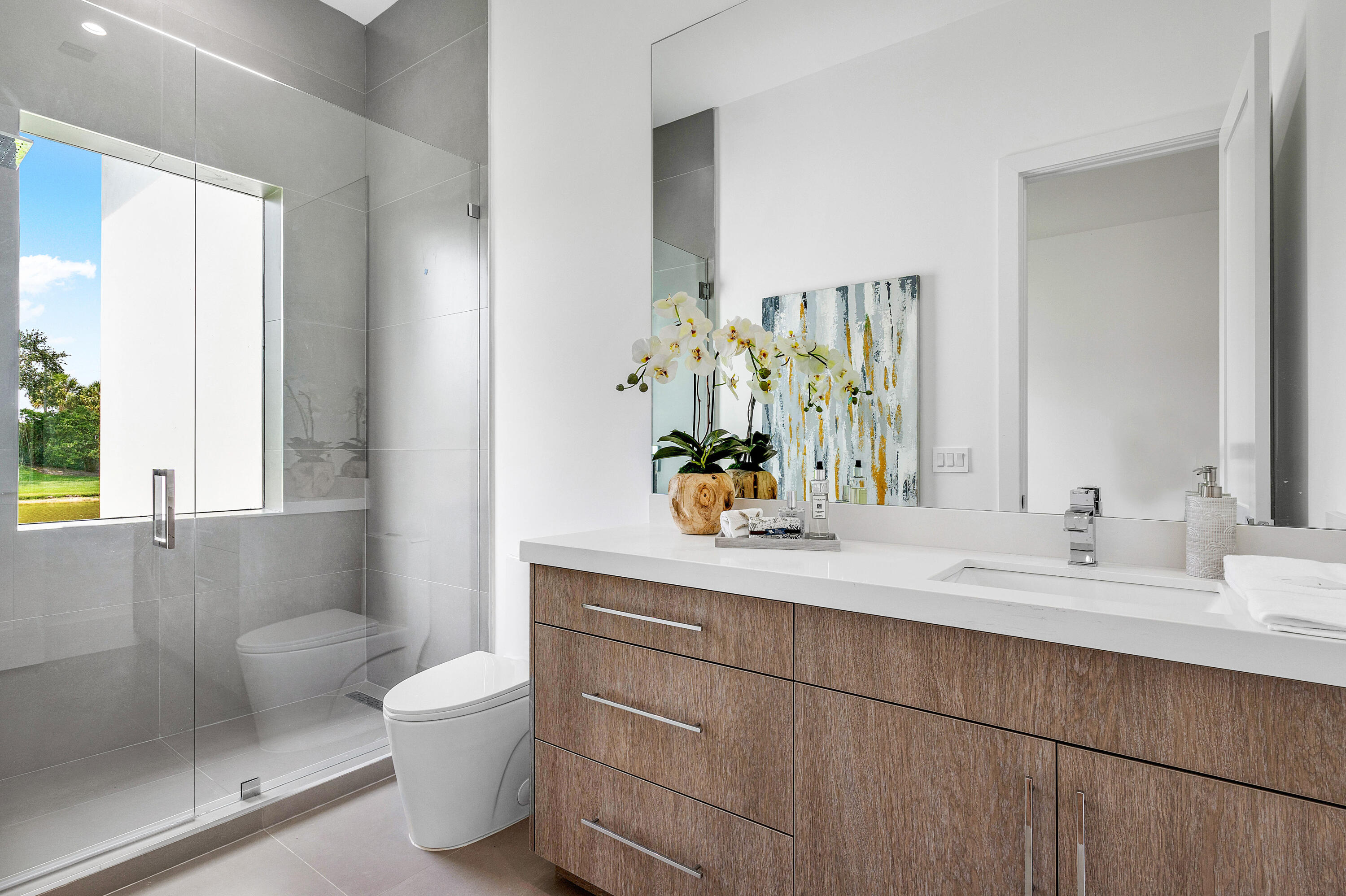 LONG LAKE ESTATES - Residential