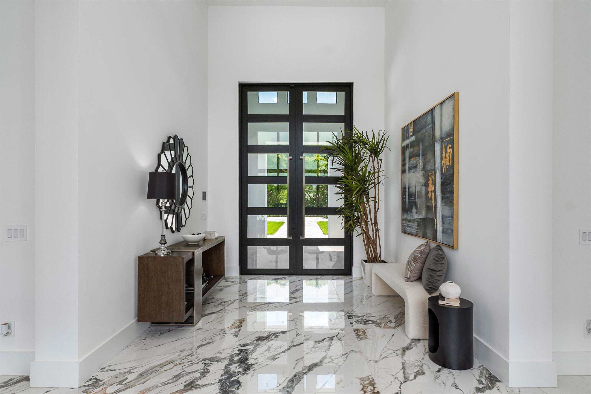 LONG LAKE ESTATES - Residential