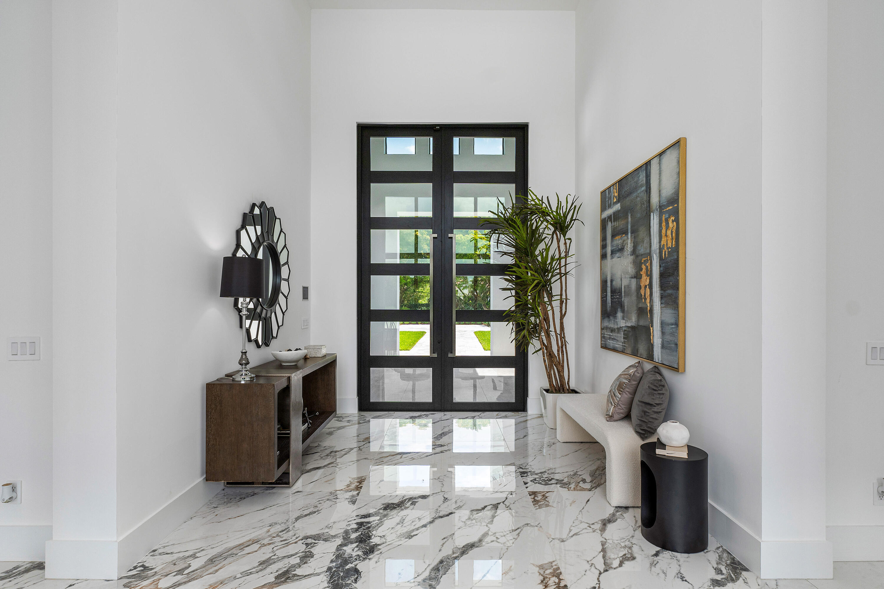 LONG LAKE ESTATES - Residential