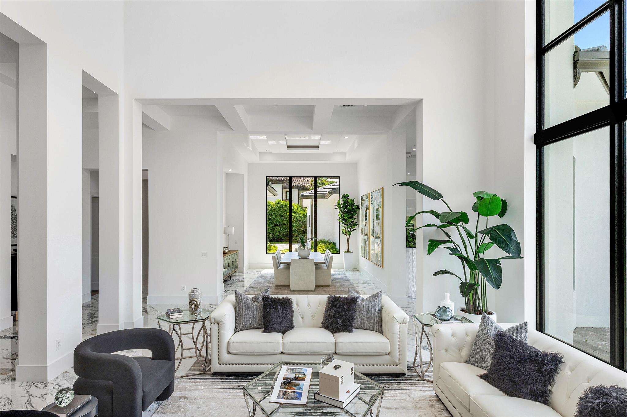 LONG LAKE ESTATES - Residential