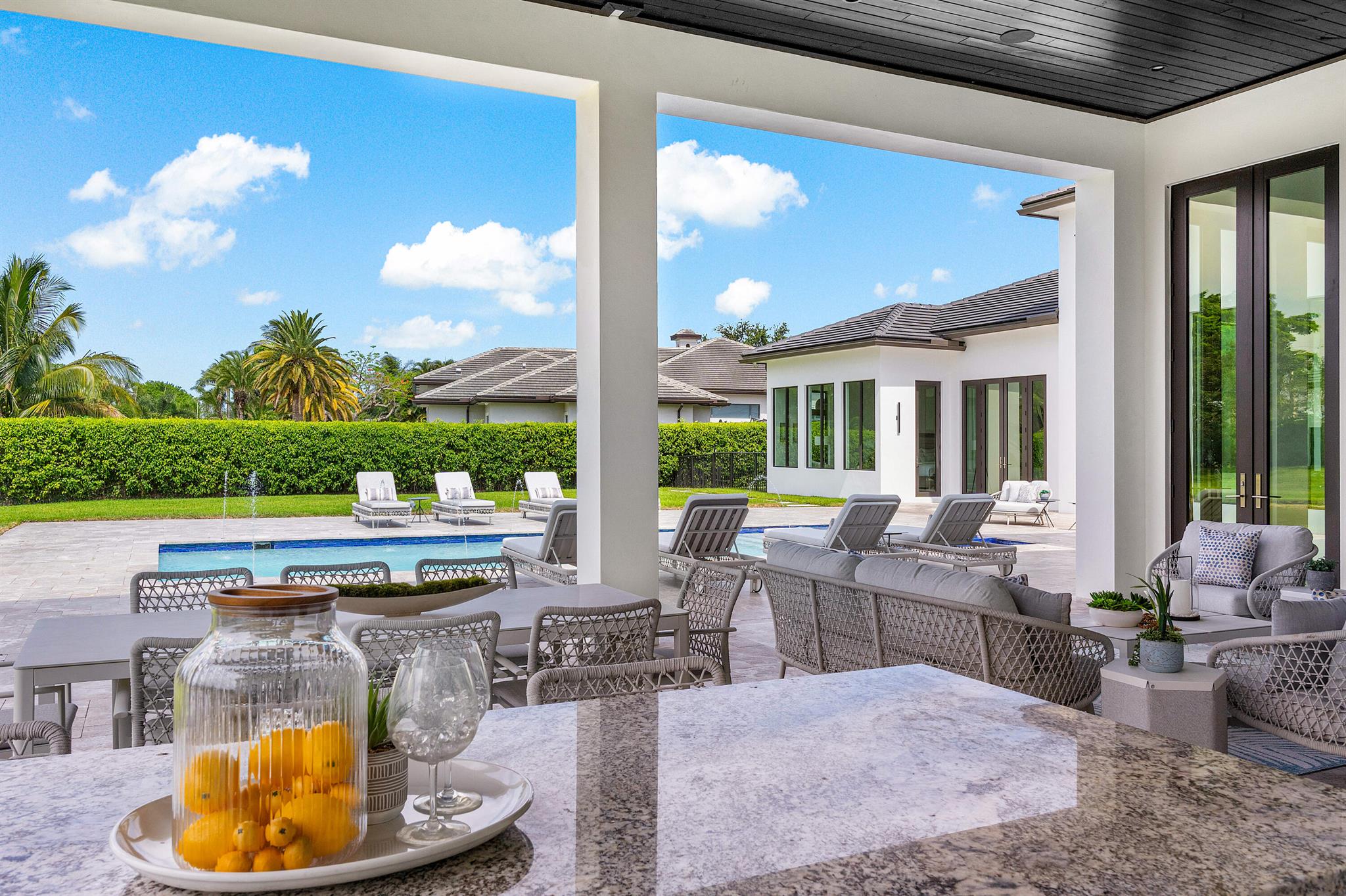 LONG LAKE ESTATES - Residential