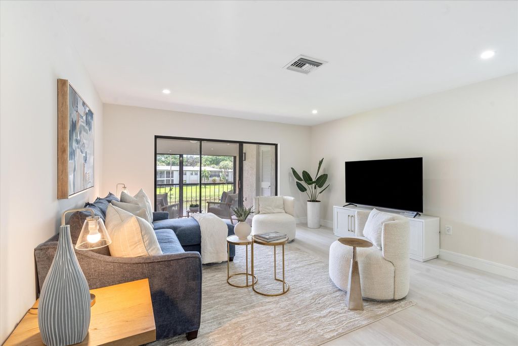 Photo of 17 Stratford Drive E #C, Boynton Beach, FL 33436 (MLS # R11149942)