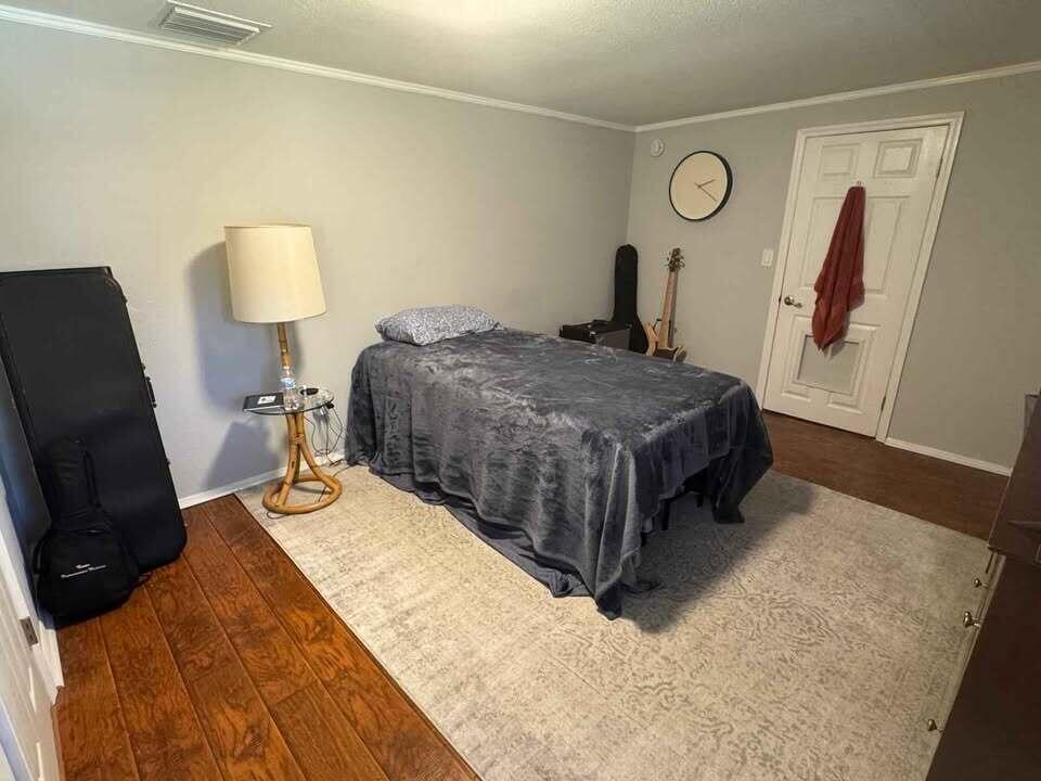 ULRICH'S SUBDIVISION - Residential Lease