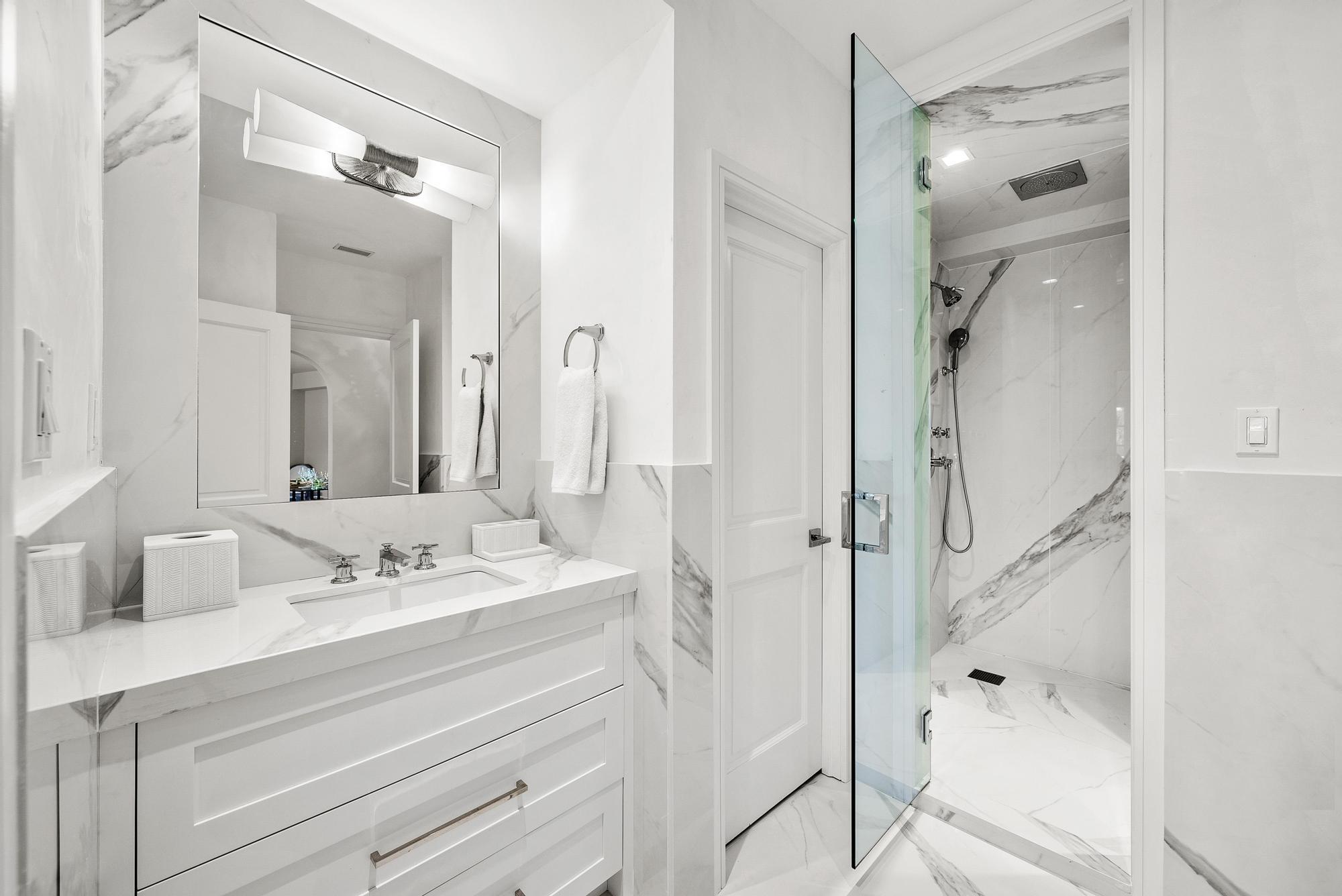 THREE EIGHTY NINE CORP LESSEE - Residential