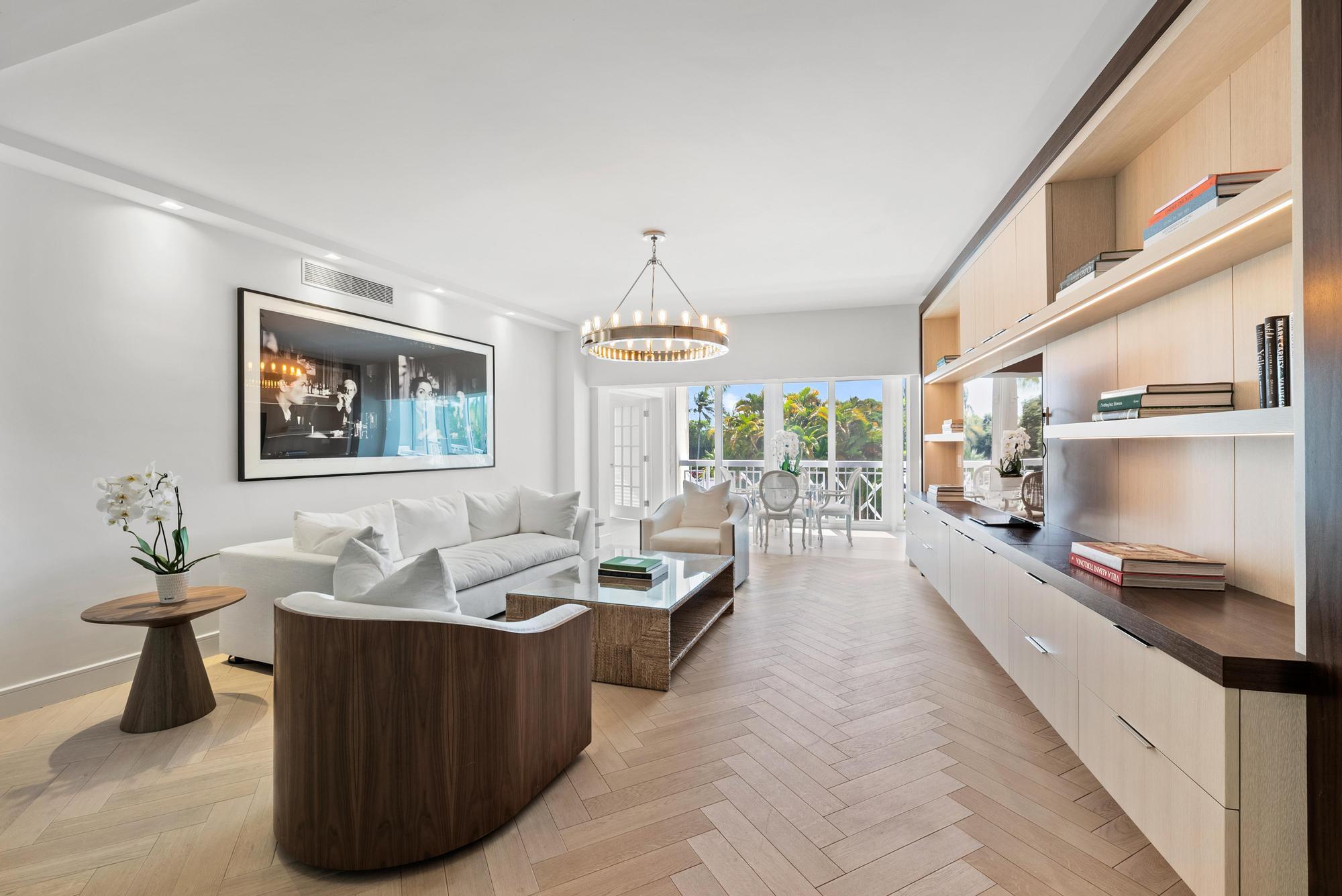 THREE EIGHTY NINE CORP LESSEE - Residential