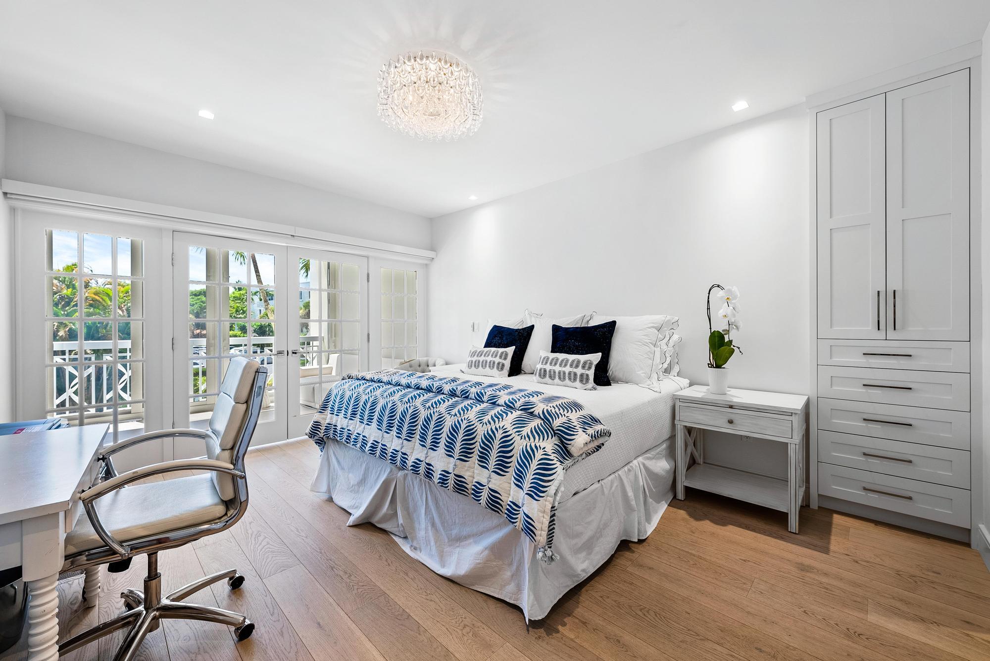 THREE EIGHTY NINE CORP LESSEE - Residential