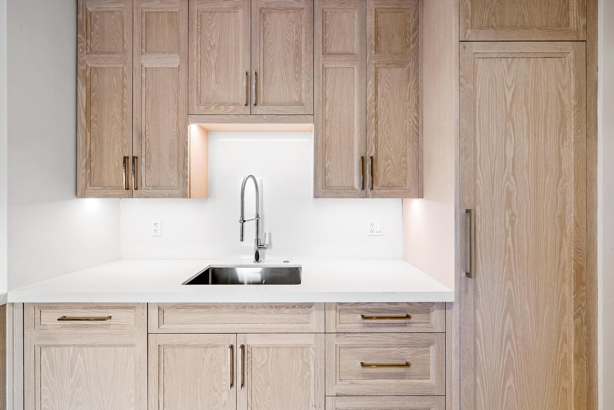 THREE EIGHTY NINE CORP LESSEE - Residential