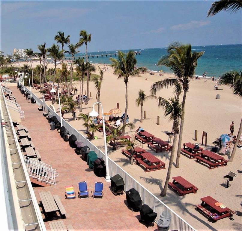 Pompano Beach Club South - Residential