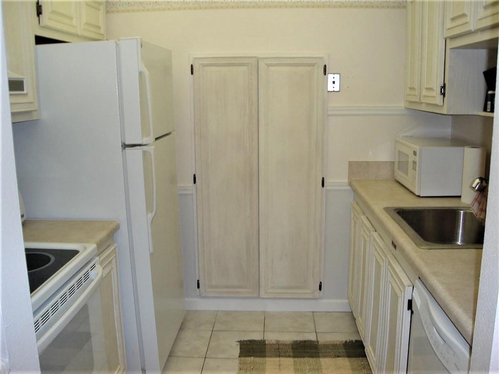 Pompano Beach Club South - Residential