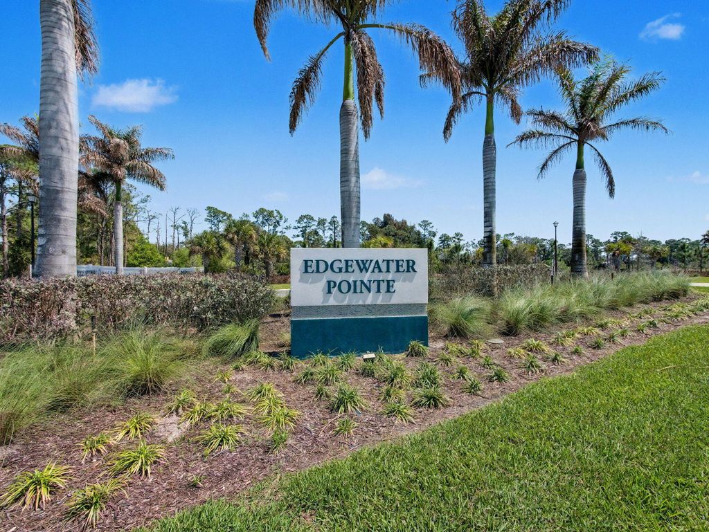 Photo of 5747 SE Edgewater Circle, Stuart, FL 34997 (MLS # B26007582)