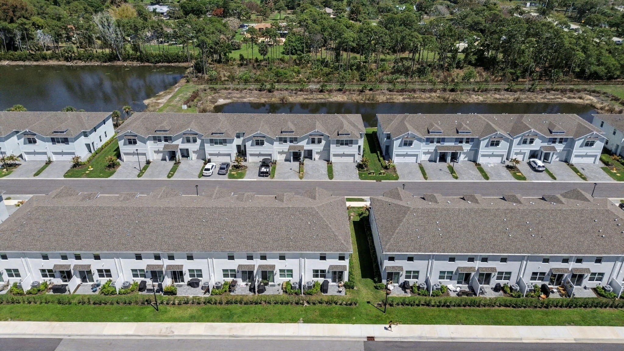 Edgewater Pointe - Residential