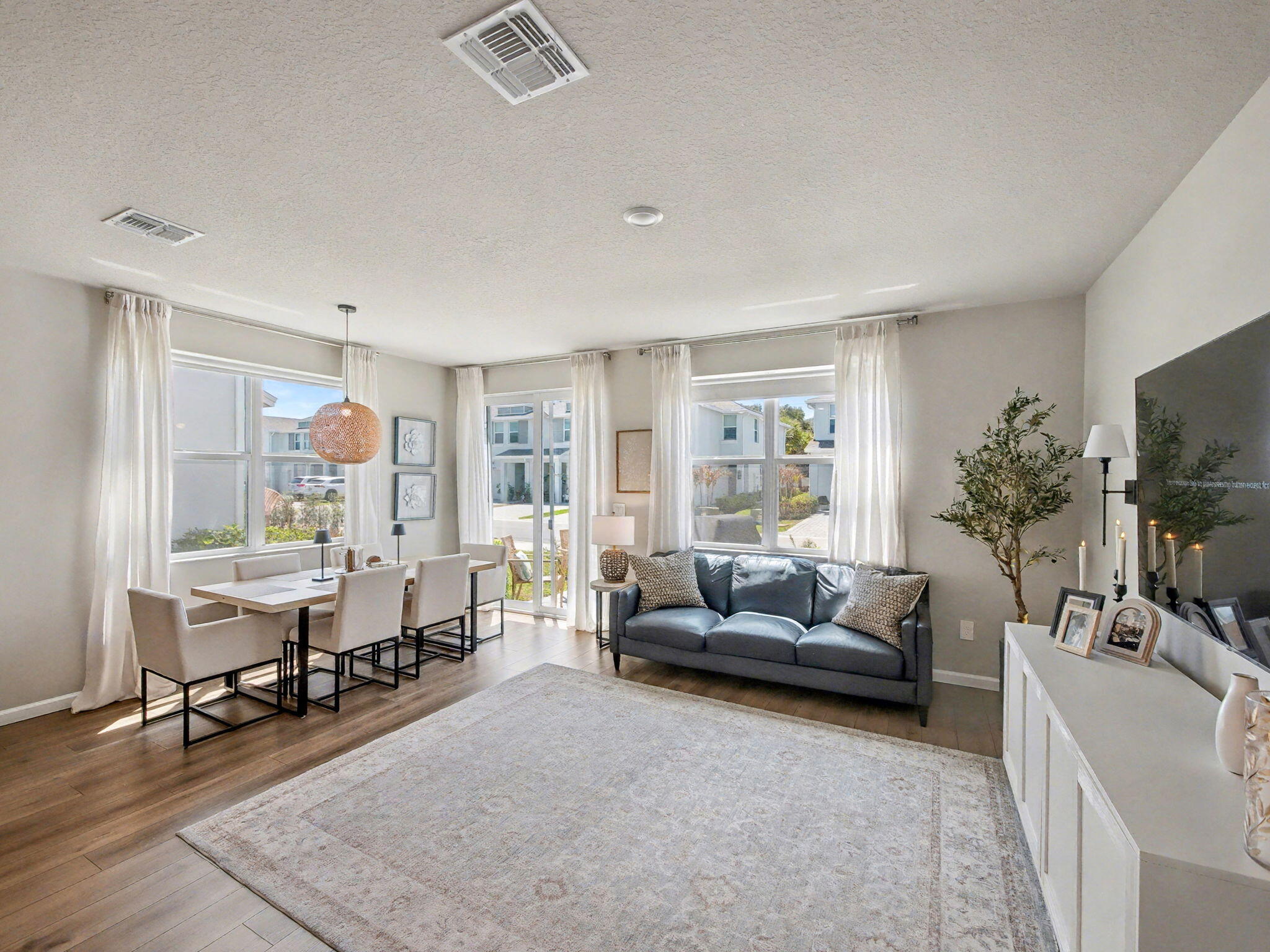 Edgewater Pointe - Residential