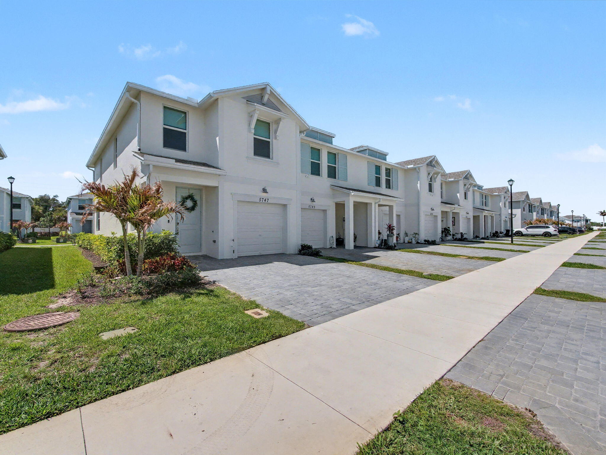 Edgewater Pointe - Residential