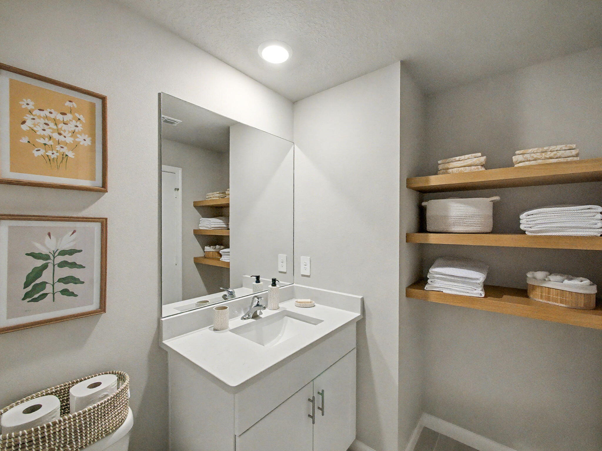 Edgewater Pointe - Residential