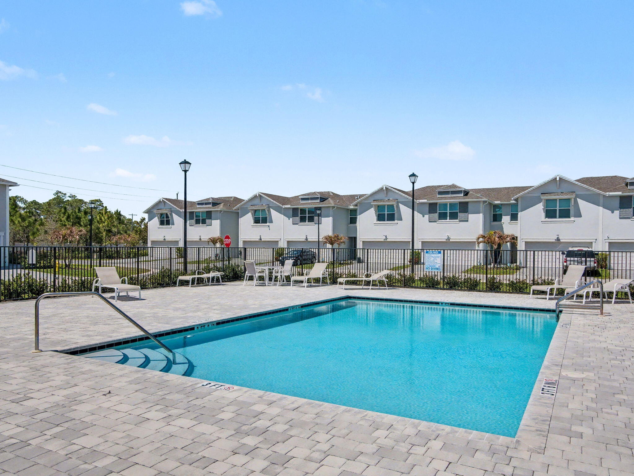 Edgewater Pointe - Residential