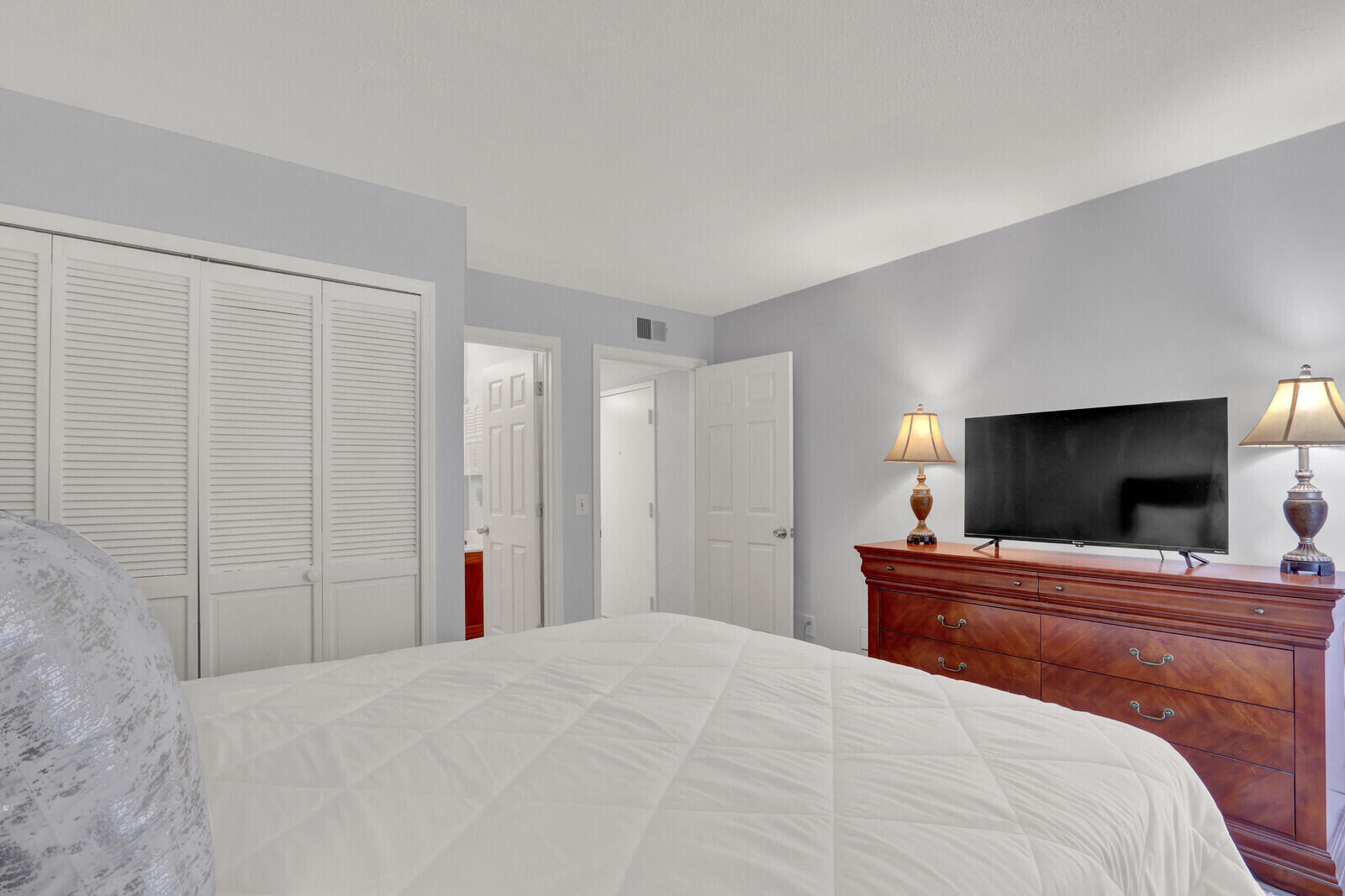 CYPRESS POINT CONDO - Residential