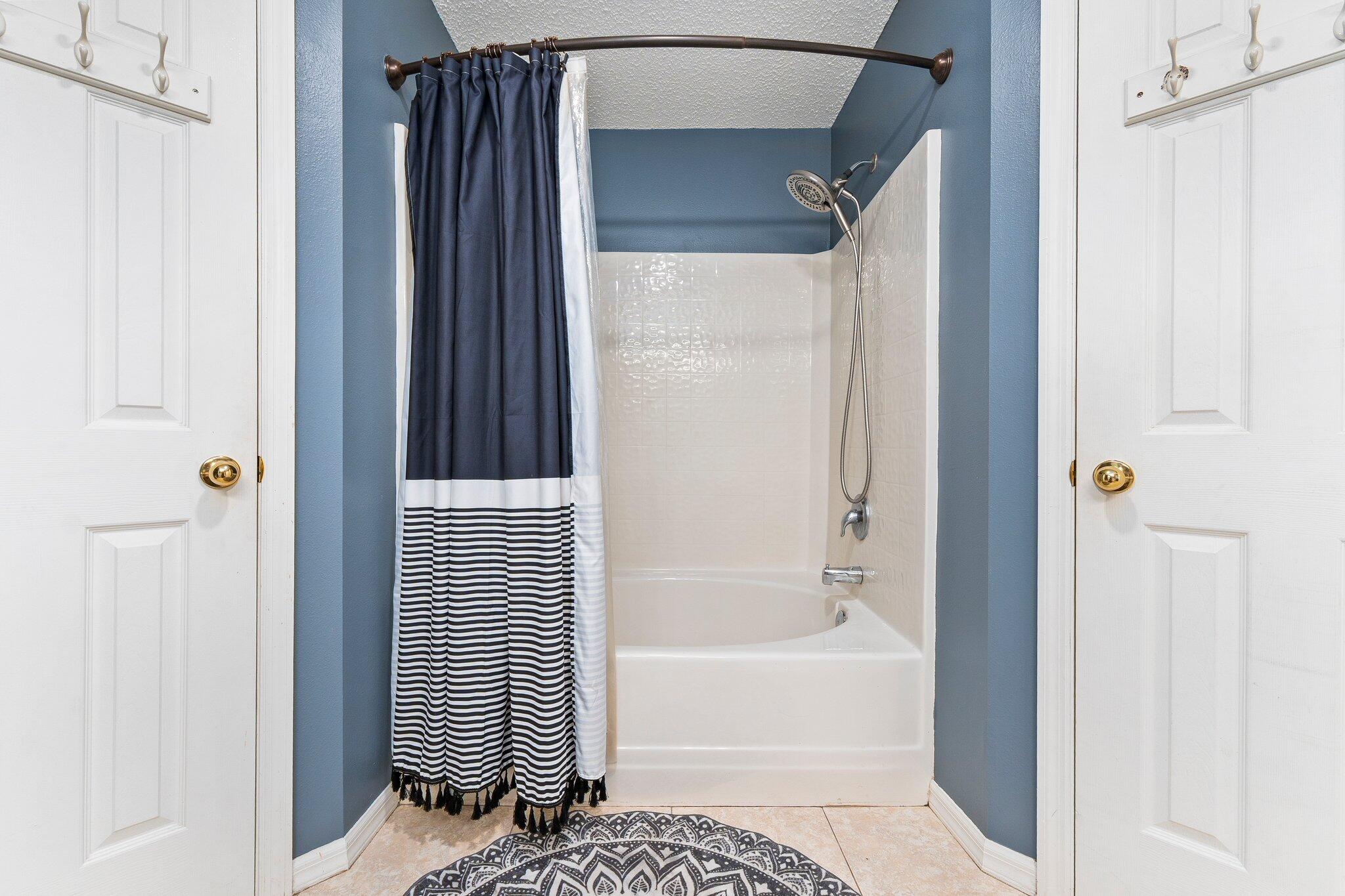 PORT ST LUCIE SECTION 48 1ST REPLAT - Residential