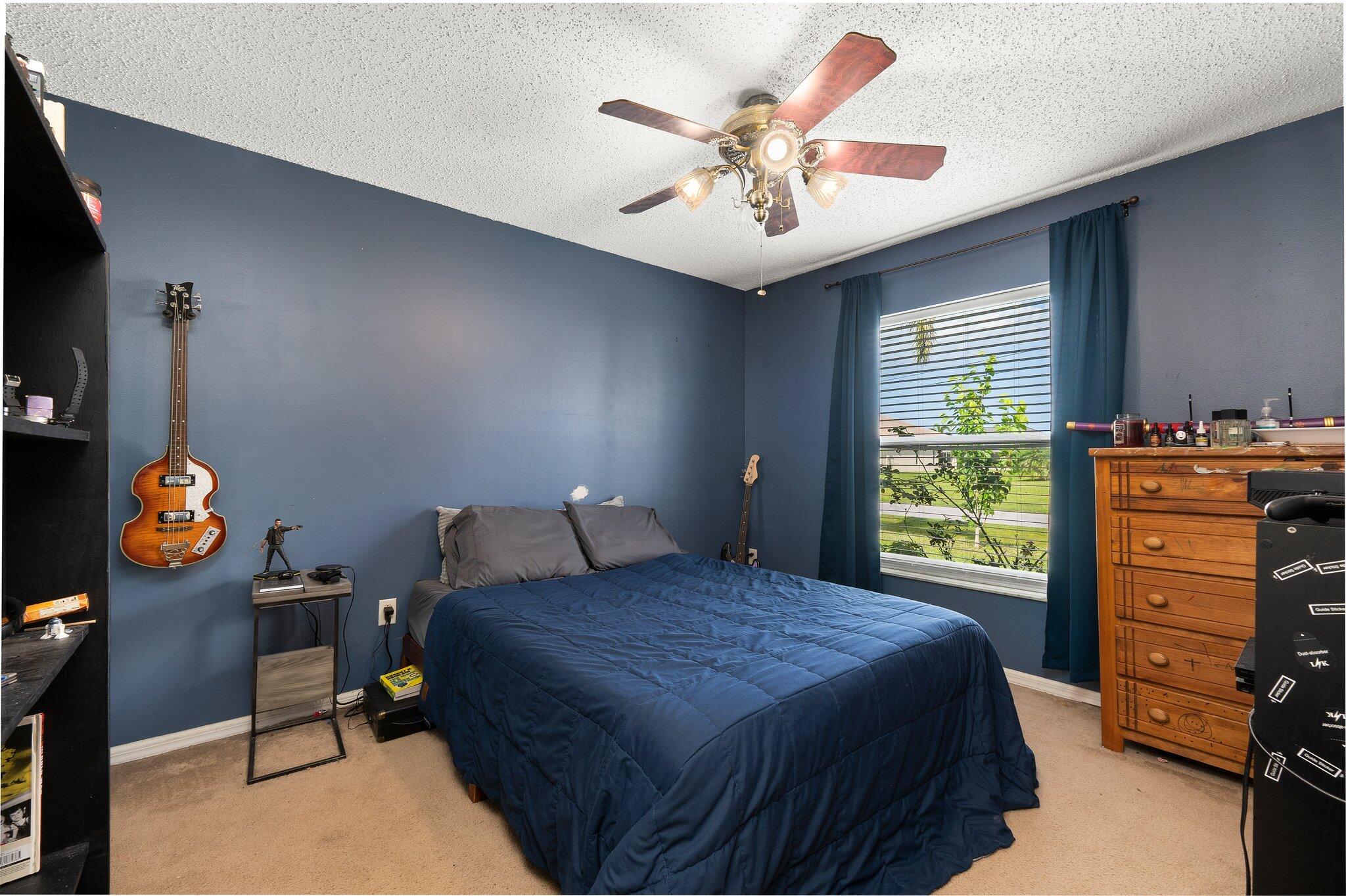 PORT ST LUCIE SECTION 48 1ST REPLAT - Residential