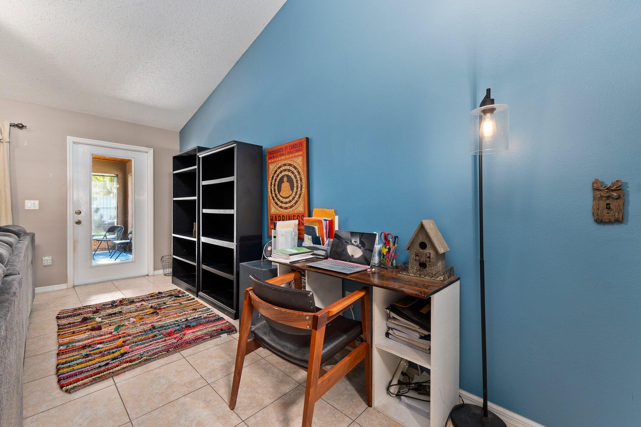 PORT ST LUCIE SECTION 48 1ST REPLAT - Residential