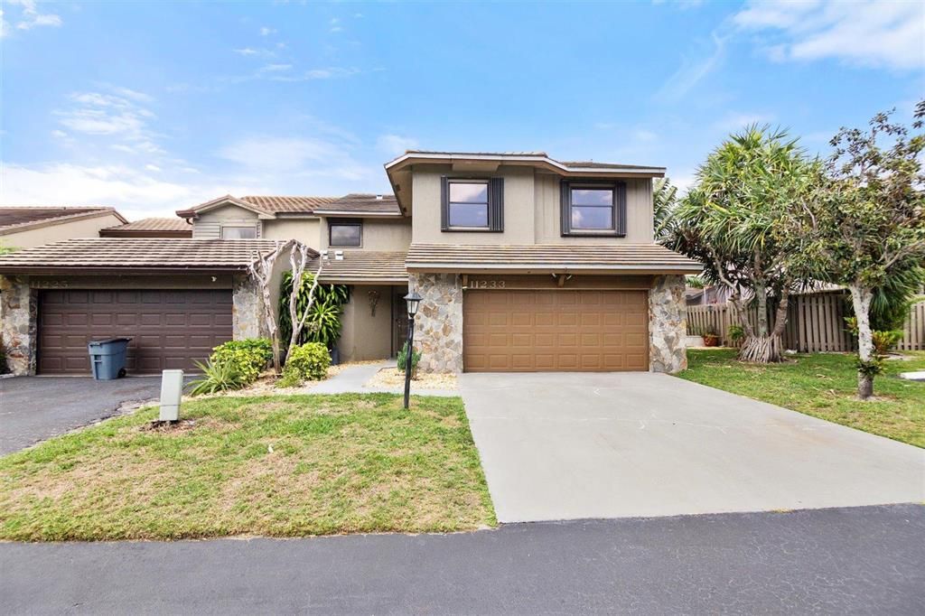 Photo of 11233 Thyme Drive, Palm Beach Gardens, FL 33418 (MLS # R10717884)