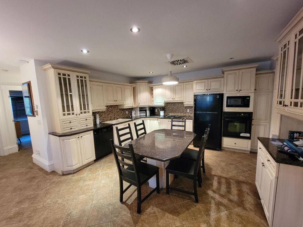 Photo of 221 SE 9th Avenue #101, Pompano Beach, FL 33060 (MLS # B26023498)