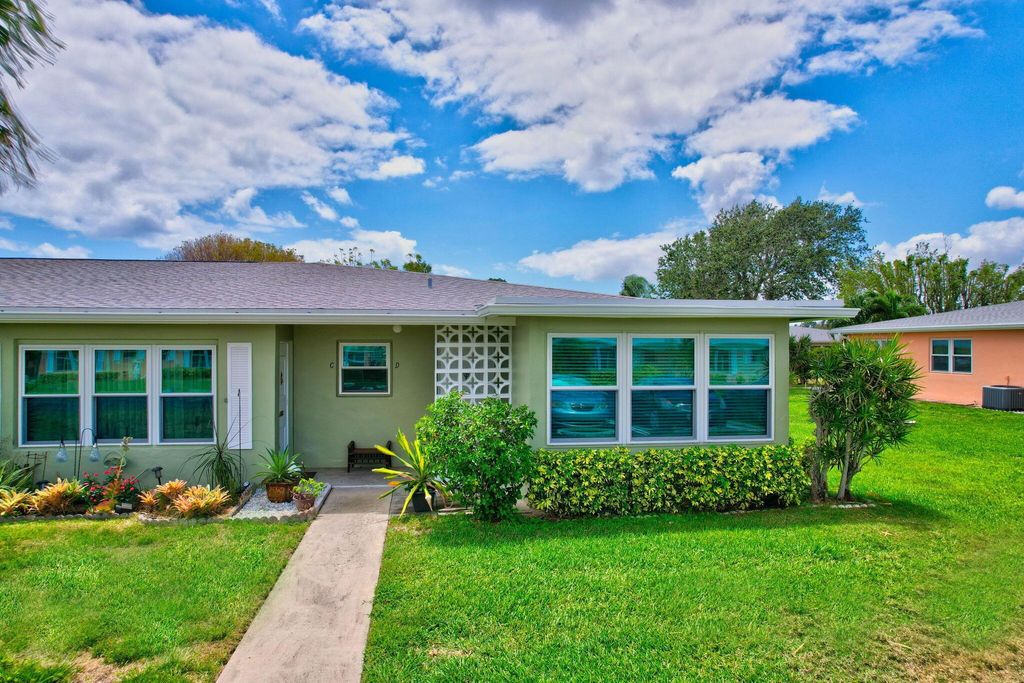 Photo of 150 N High Point Boulevard #D, Boynton Beach, FL 33435 (MLS # R10976856)