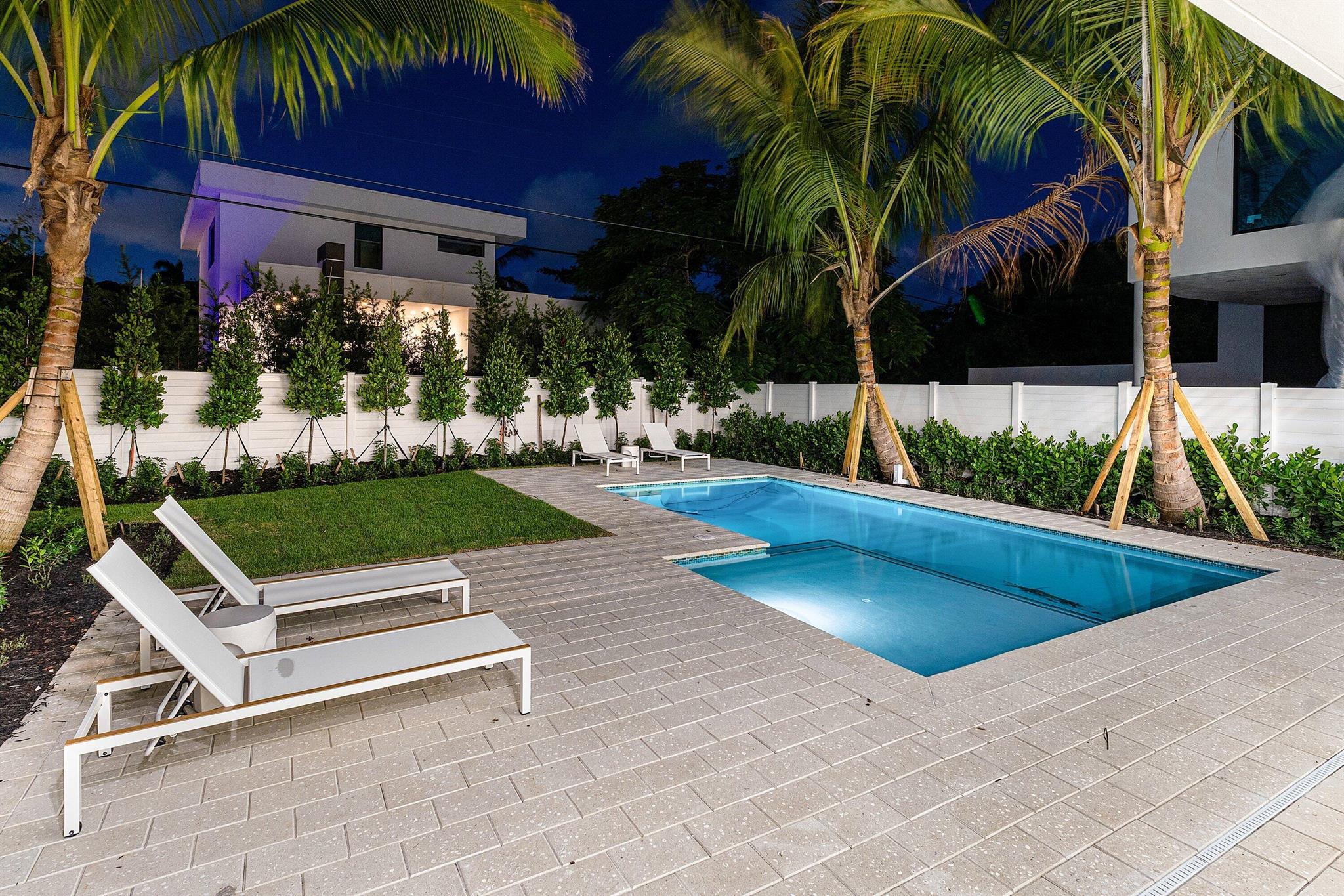 La Hacienda Delray - Residential