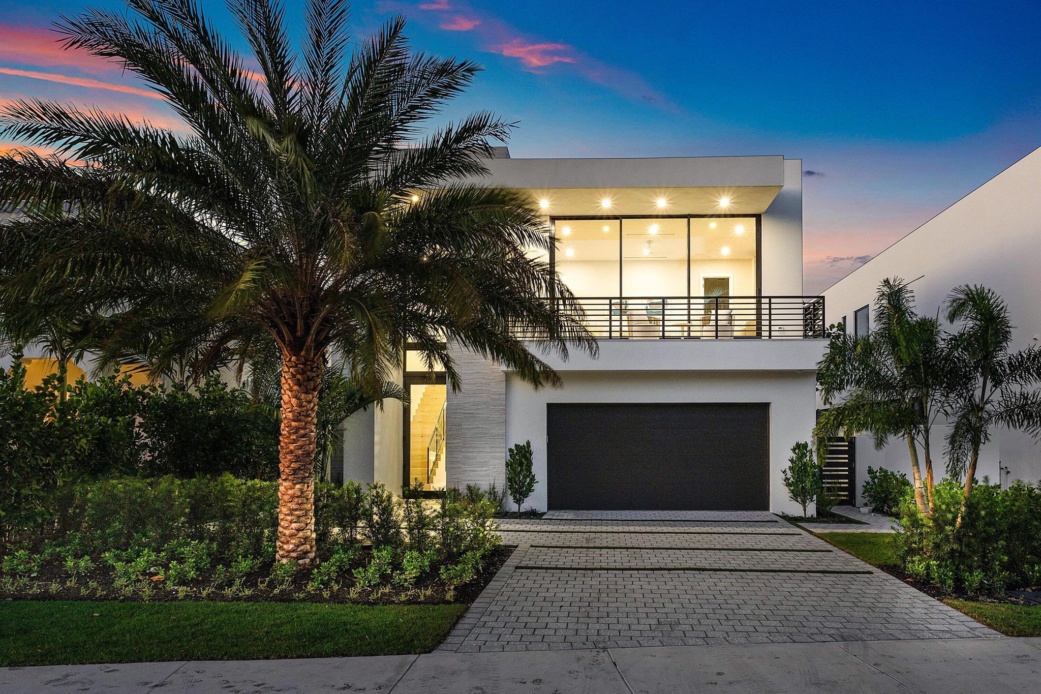 La Hacienda Delray - Residential