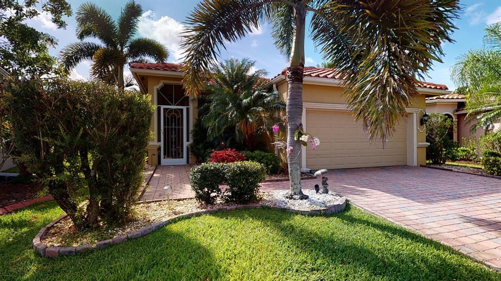 Photo of 11172 SW Birch Tree Circle, Port Saint Lucie, FL 34987 (MLS # R10714205)