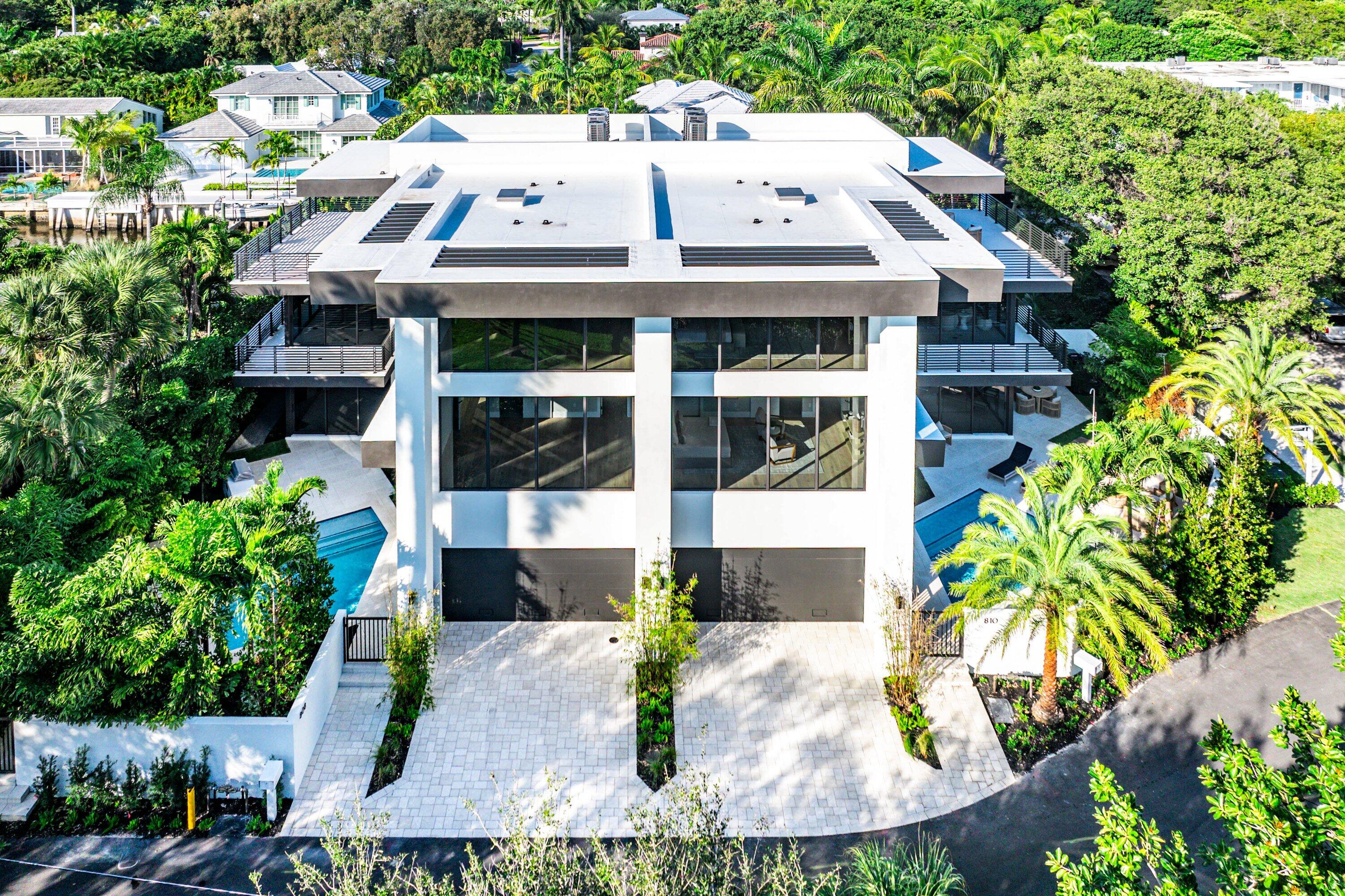808 Andrews Avenue