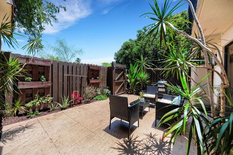 267 Arabian Road Palm Springs FL 33461