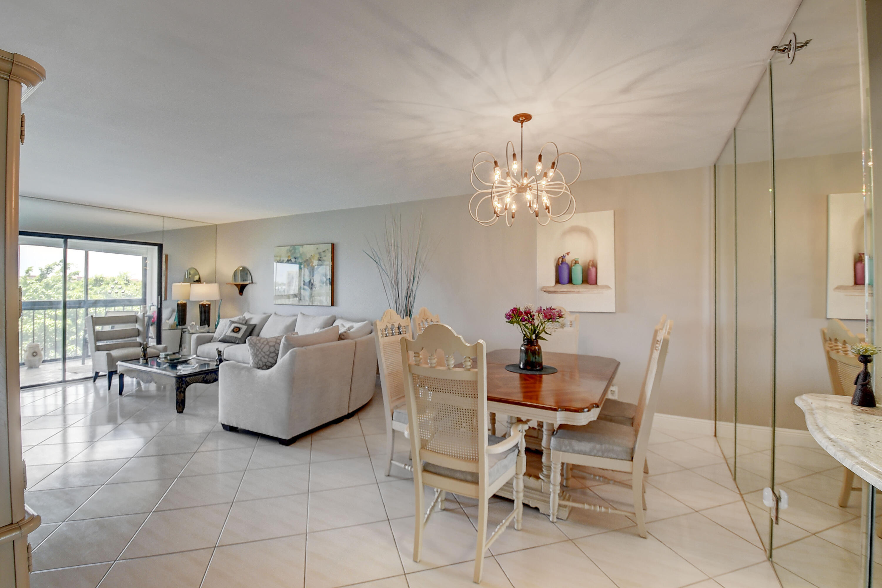 HUNTINGTON LAKES SEC TWO CONDOS - Residential