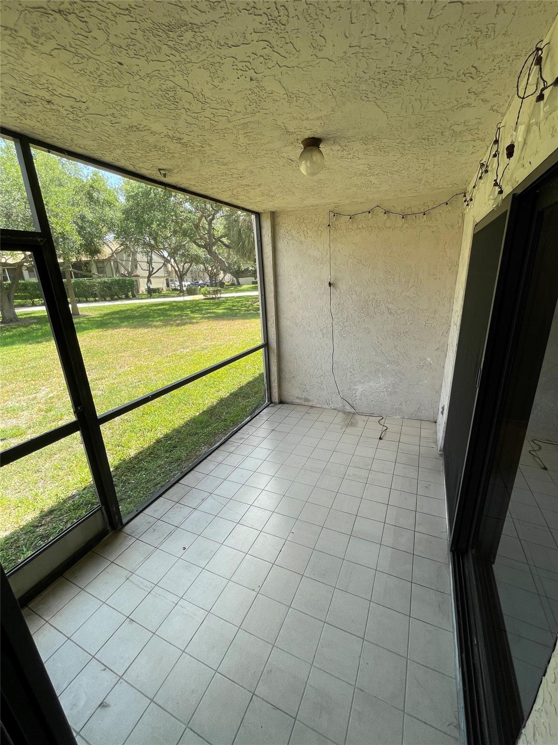 Park At Windwood Condo 01 - Residential Lease