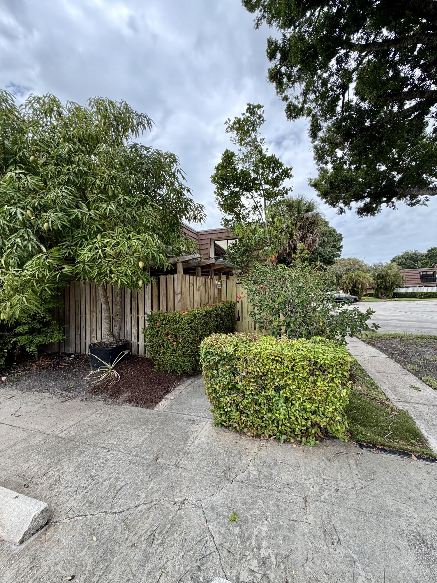 2213 22nd Lane