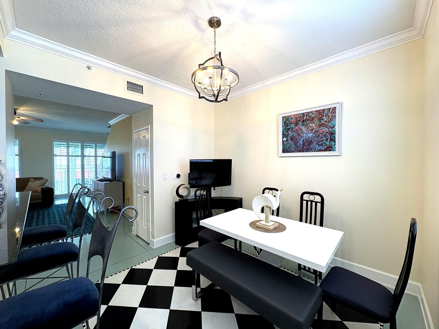 MOORINGS AT LANTANA TOWNHOUSES CONDO - Residential