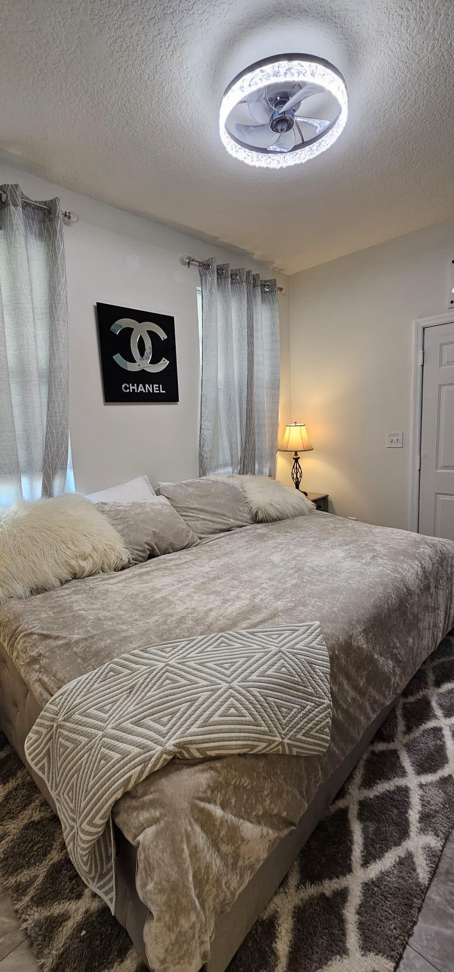 MOORINGS AT LANTANA TOWNHOUSES CONDO - Residential