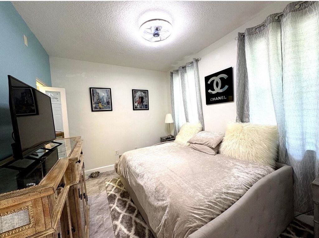 Photo of 146 Moorings Drive, Lantana, FL 33462 (MLS # B26017258)