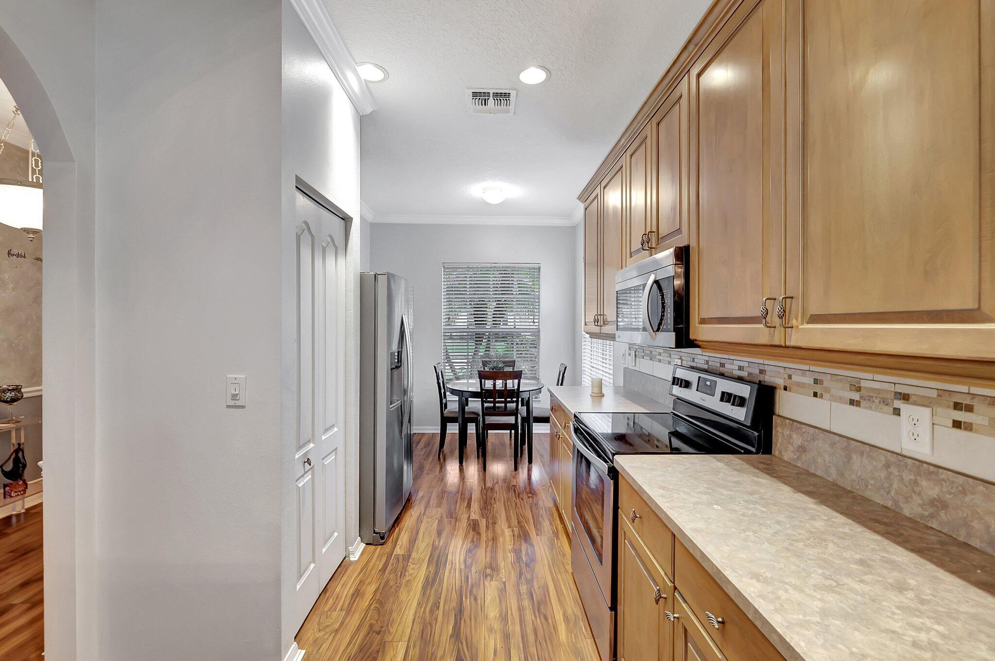 TRADITION PLAT NO 18 - Residential Lease