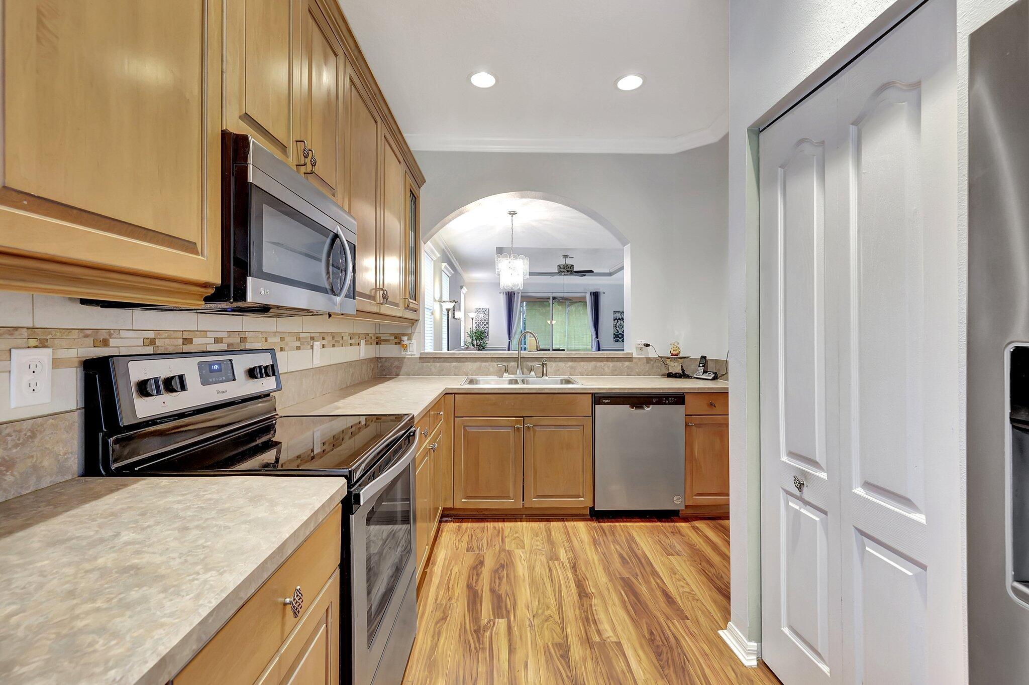 TRADITION PLAT NO 18 - Residential Lease