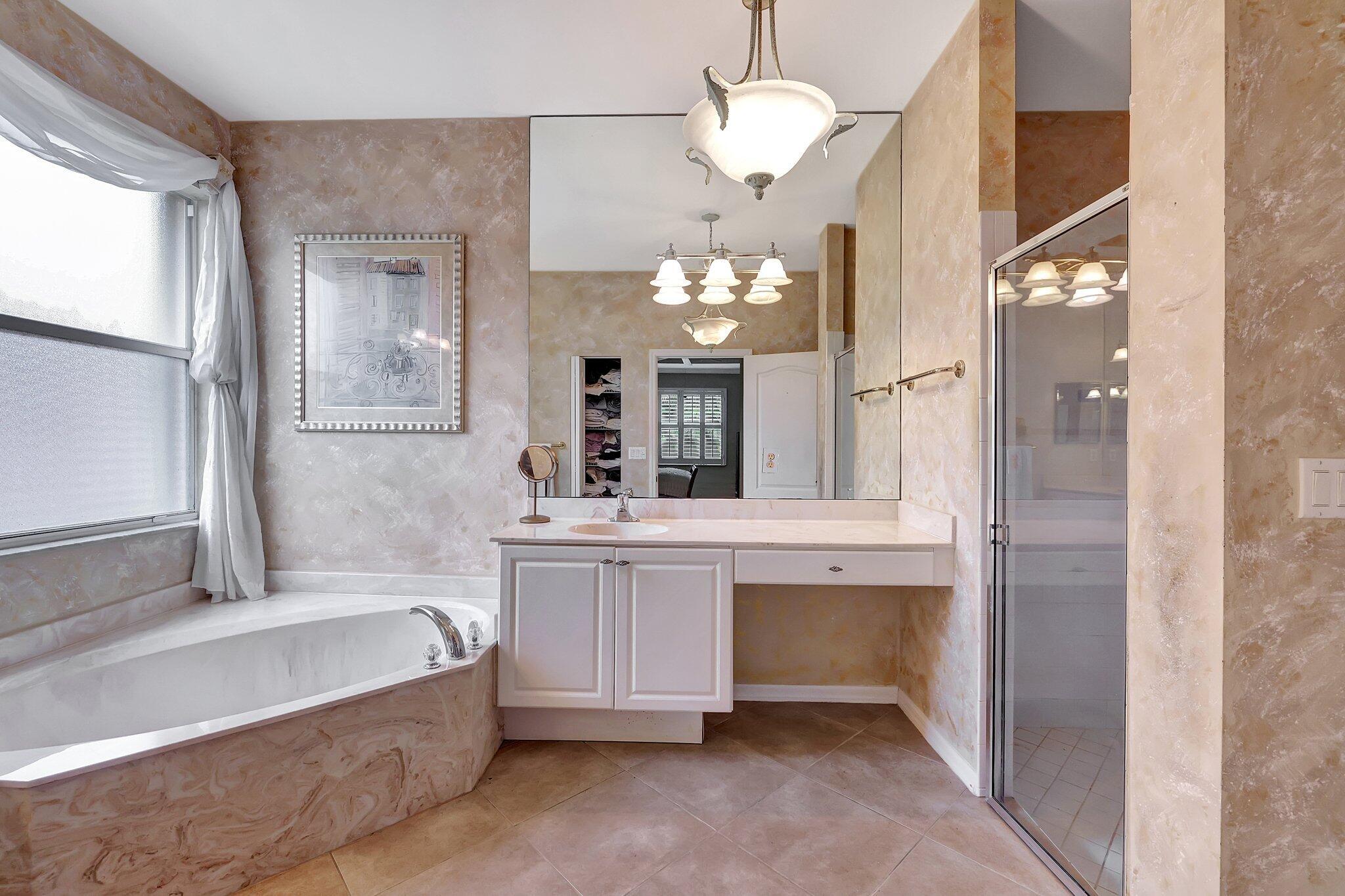 TRADITION PLAT NO 18 - Residential Lease