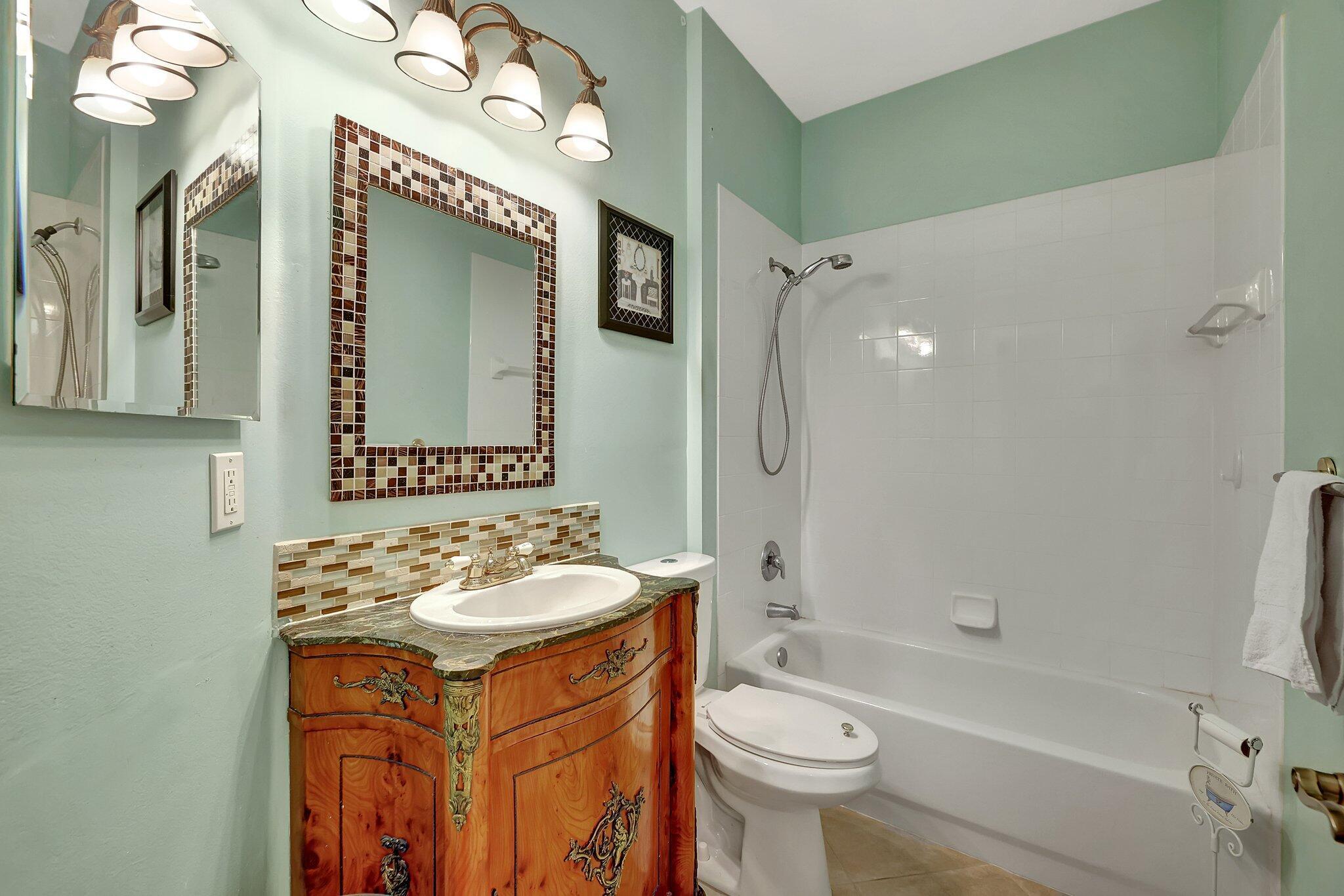 TRADITION PLAT NO 18 - Residential Lease