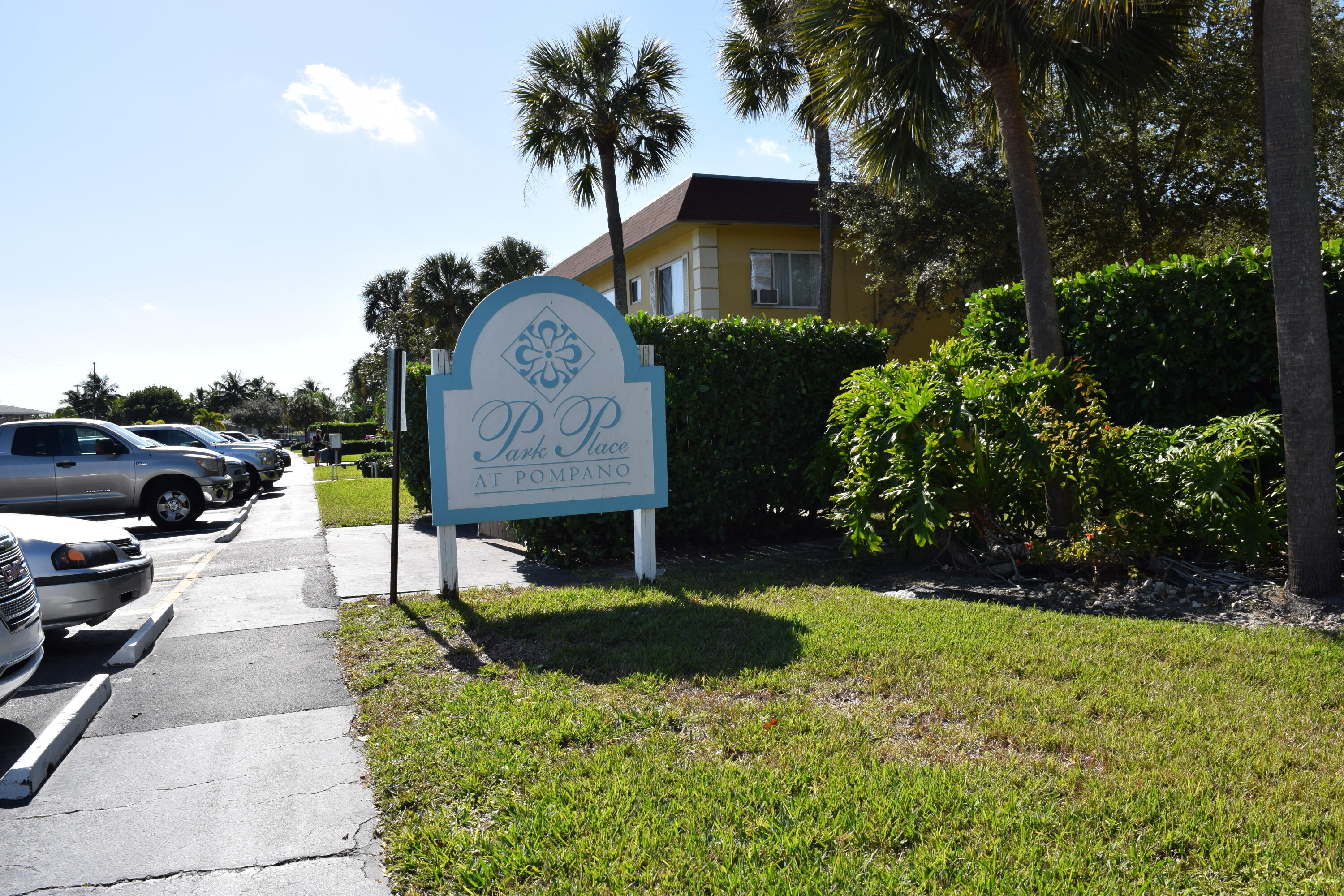 151 SE 6th Avenue 14
