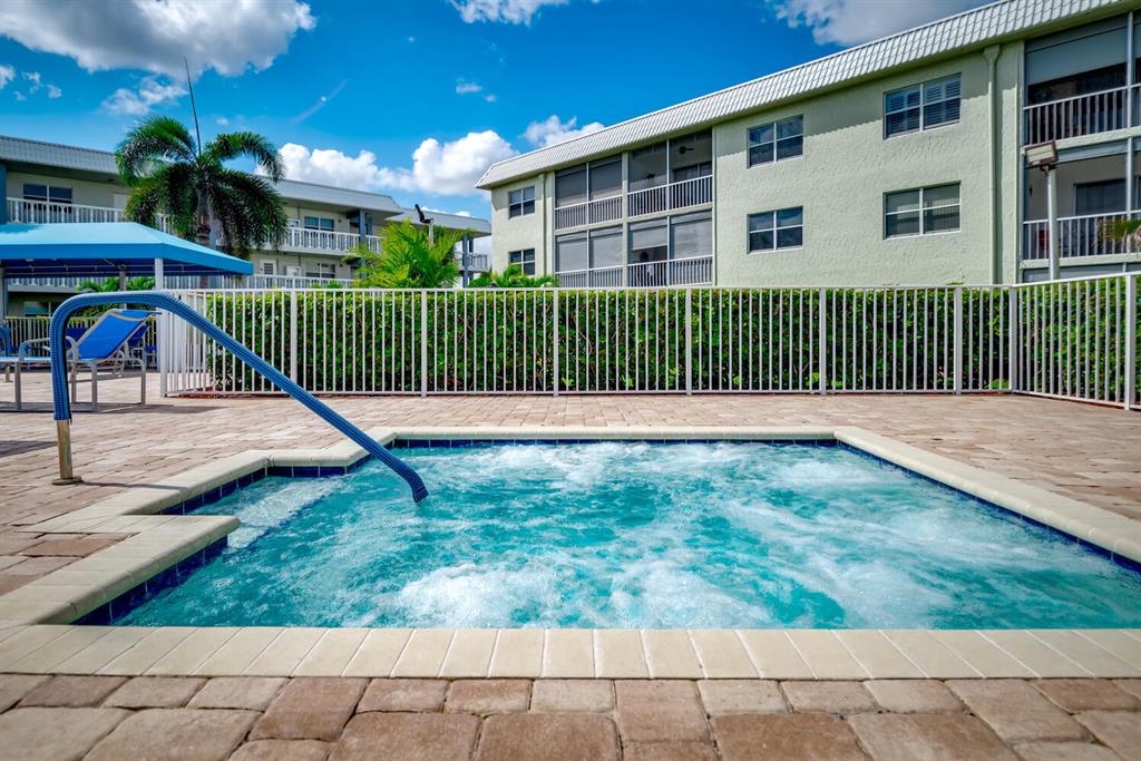 SANDALFOOT SOUTH THREE CONDO - Residential