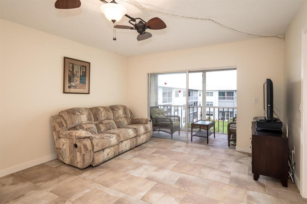 SANDALFOOT SOUTH THREE CONDO - Residential