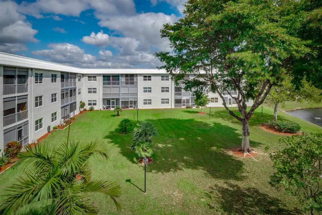 SANDALFOOT SOUTH THREE CONDO - Residential